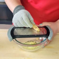 Microplane Fine Mixing Bowl Grater | Grey/Black -Kitchen Store 71 89veqmql. ac sl1200