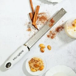 Microplane Premium Series Zester & Grater | White -Kitchen Store 91rr 3 kfll. ac sl1500