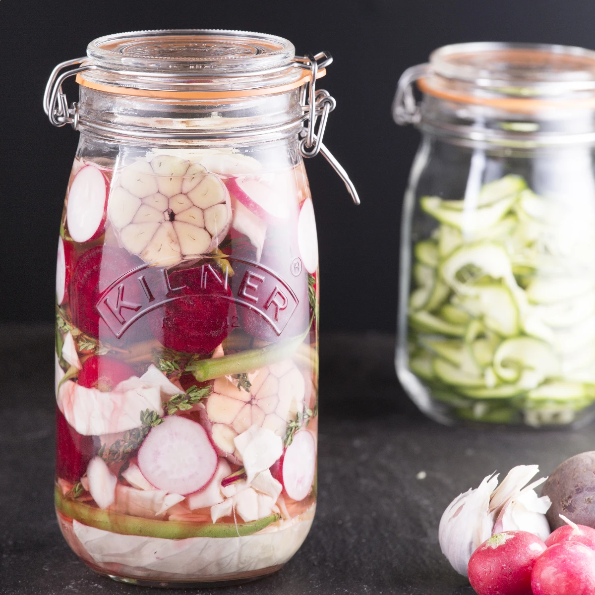 Kilner Swing Top Round Glass Jar | 1.5L 4 Kilner Swing Top Round Glass Jar | 1.5L - Image 2