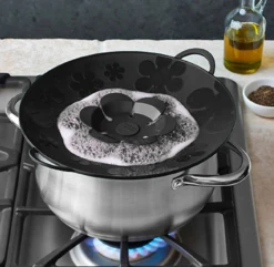 Kuhn Rikon 11" Spill Stopper | Black