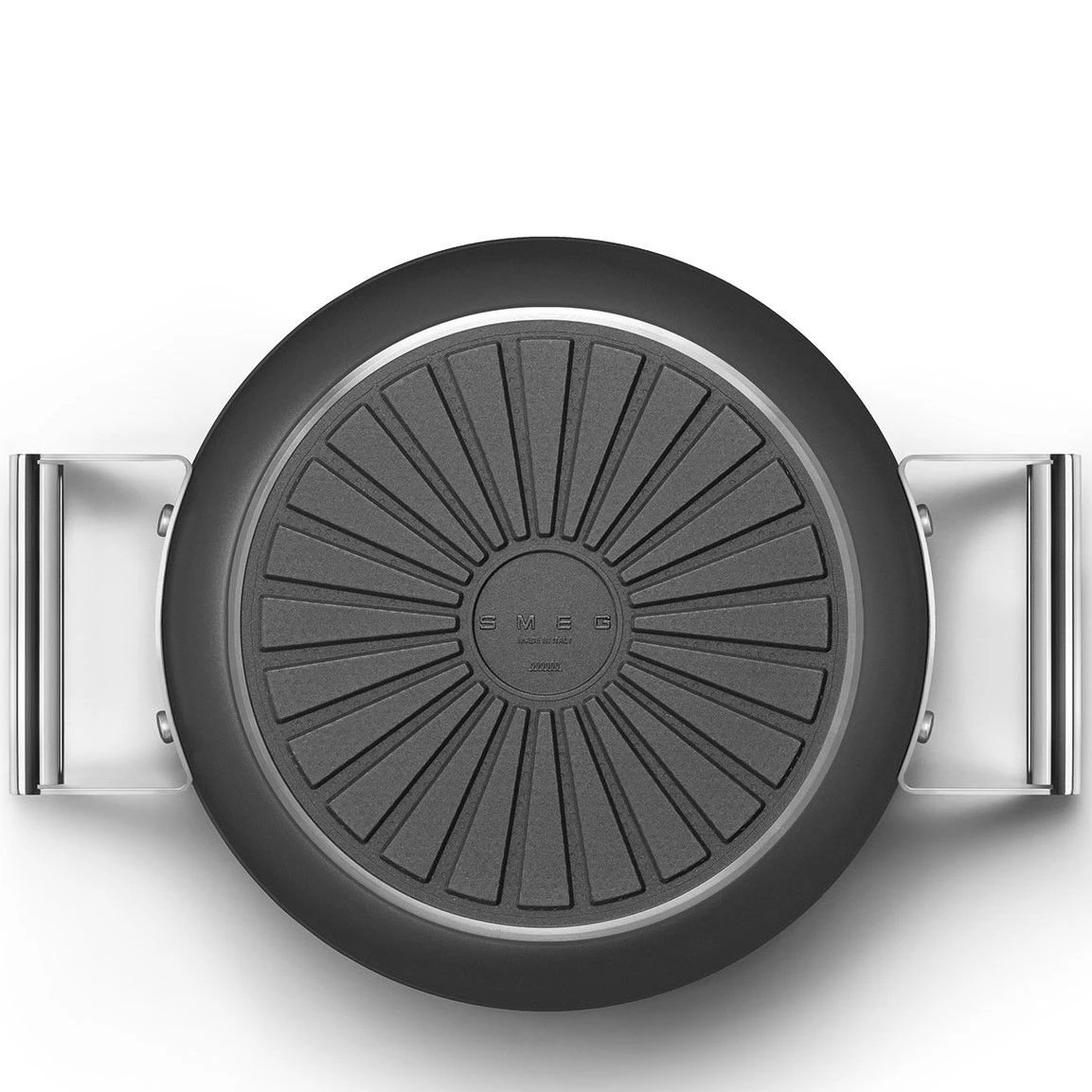 SMEG 5 Qt. Nonstick Casserole Dish With Lid | Black 6 SMEG 5 Qt. Nonstick Casserole Dish With Lid | Black - Image 4