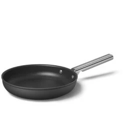 SMEG 10" Nonstick Fry Pan | Black -Kitchen Store ckff2601blm 1