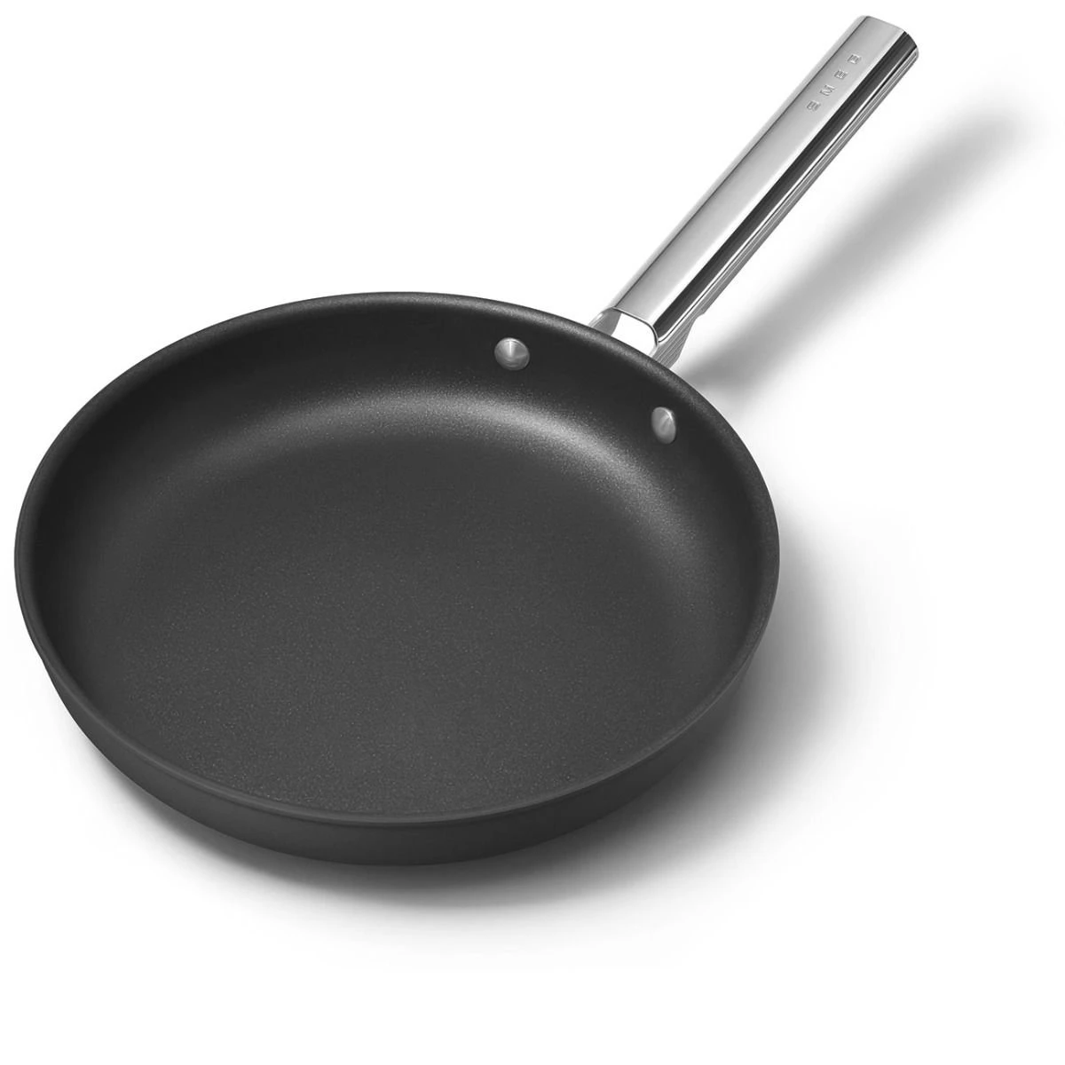 SMEG 11" Nonstick Fry Pan | Black 4 SMEG 11" Nonstick Fry Pan | Black - Image 2