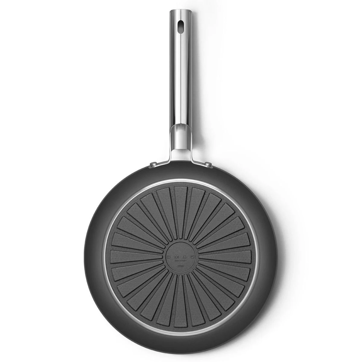 SMEG 11" Nonstick Fry Pan | Black 6 SMEG 11" Nonstick Fry Pan | Black - Image 4