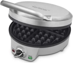 Cuisinart 4-Slice Square Belgian Waffle Maker | Round