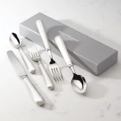 Reed & Barton 20-Piece Flatware Set | Danois -Kitchen Store danois6 1
