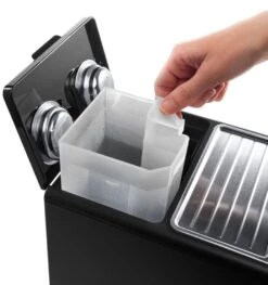 DeLonghi De'Longhi Pump Espresso Maker, 15 Bar | Black -Kitchen Store delonghi pump espresso maker black ecp3420 image03