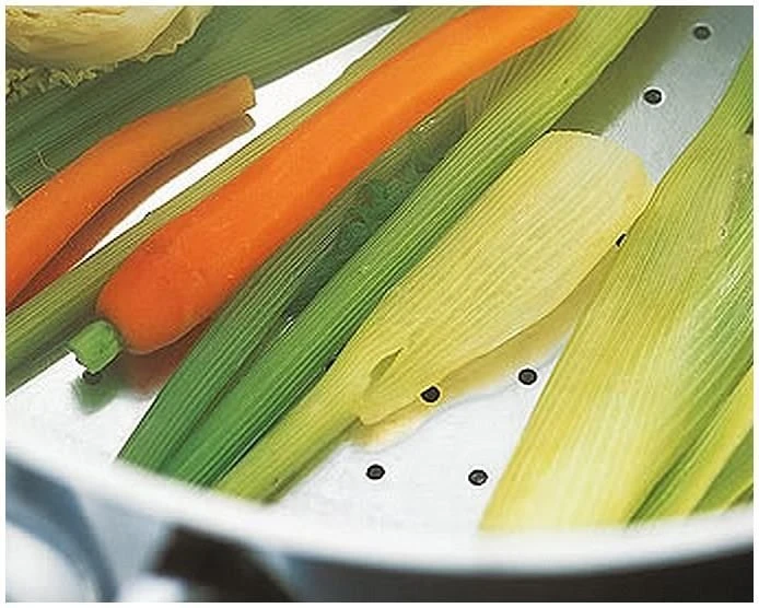 Demeyere Atlantis Steamer Insert W/ Silicone Gasket - 3.2 Qt (Fits: 41320, 41395 & 41420-41520) 4 Demeyere Atlantis Steamer Insert W/ Silicone Gasket - 3.2 Qt (Fits: 41320, 41395 & 41420-41520) - Image 2