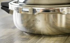 Kuhn Rikon Family Style Pressure Cooker 5 Quart Braiser -Kitchen Store dscf0978