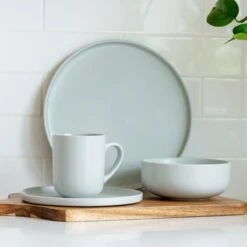 Everything Kitchens Modern Flat 11" Dinner/Charger Plates (Set Of 4) | Stone Gray 10 Everything Kitchens Modern Flat 11" Dinner/Charger Plates (Set Of 4) | Stone Gray -Kitchen Store ek modern flat lifestyle squares 0036 capture0004 4 1