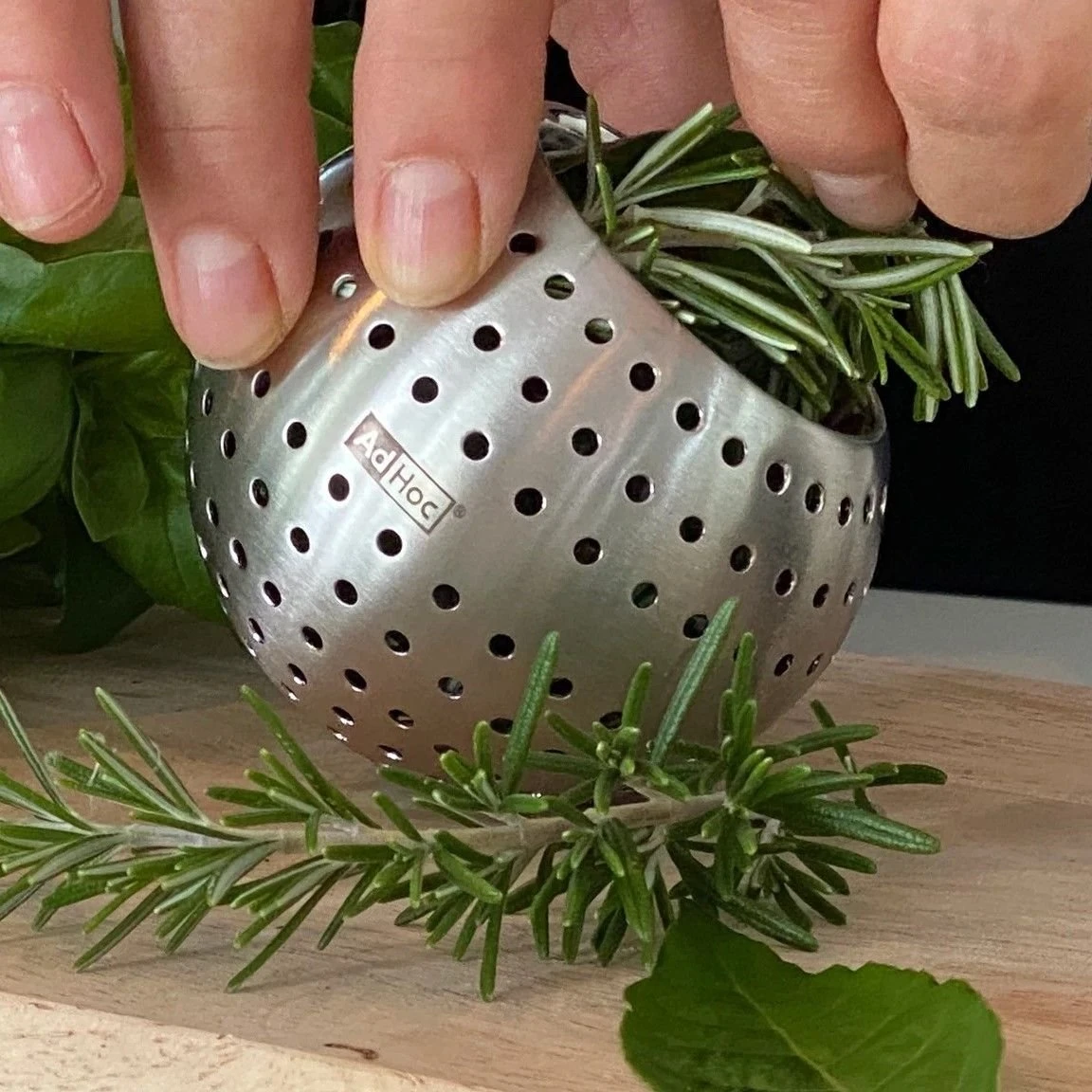 AdHoc Spice Bomb | Stainless Steel/Silicone 8 AdHoc Spice Bomb | Stainless Steel/Silicone - Image 6