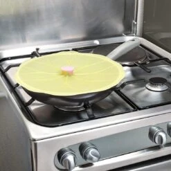 Charles Viancin Silicone Lid | 6" Lilypad -Kitchen Store lilypad life 4 3