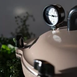 All American 1930 No.921 Pressure Canner & Cooker 21.5 Qt | Barley 12 All American 1930 No.921 Pressure Canner & Cooker 21.5 Qt | Barley -Kitchen Store pc 09