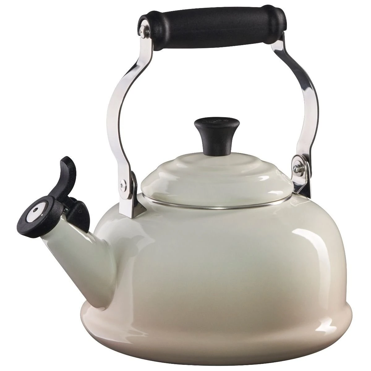 Le Creuset 1.7 Qt. Classic Whistling Kettle | Meringue White 3 Le Creuset 1.7 Qt. Classic Whistling Kettle | Meringue White