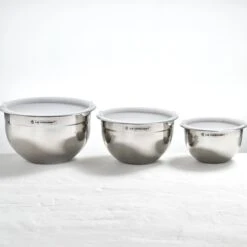Le Creuset Nested Stainless Steel Mixing Bowls (Set Of 3) 24 Le Creuset Nested Stainless Steel Mixing Bowls (Set Of 3) -Kitchen Store rs11854 mixingbowls 1