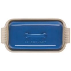 Le Creuset Heritage Butter Dish | Marseille Blue 9 Le Creuset Heritage Butter Dish | Marseille Blue -Kitchen Store rs15842 h butterdish mars 3 lpr
