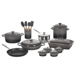Le Creuset 20-Piece Mixed Material Cookware Set | Oyster