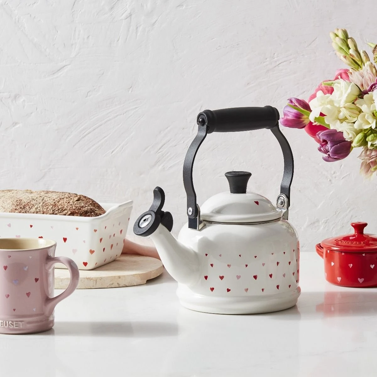 Le Creuset L'Amour Collection 1.25 Qt. Demi Kettle With Heart Applique | White 6 Le Creuset L'Amour Collection 1.25 Qt. Demi Kettle With Heart Applique | White - Image 4
