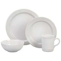 Le Creuset 16-Piece Dinnerware Set | White