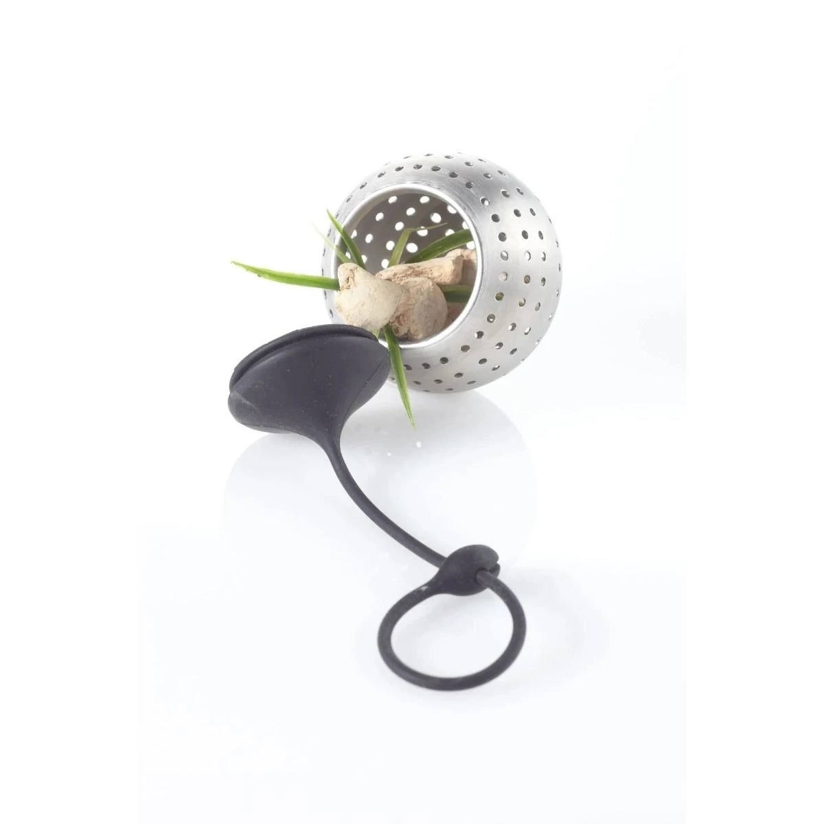 AdHoc Spice Bomb | Stainless Steel/Silicone 4 AdHoc Spice Bomb | Stainless Steel/Silicone - Image 2