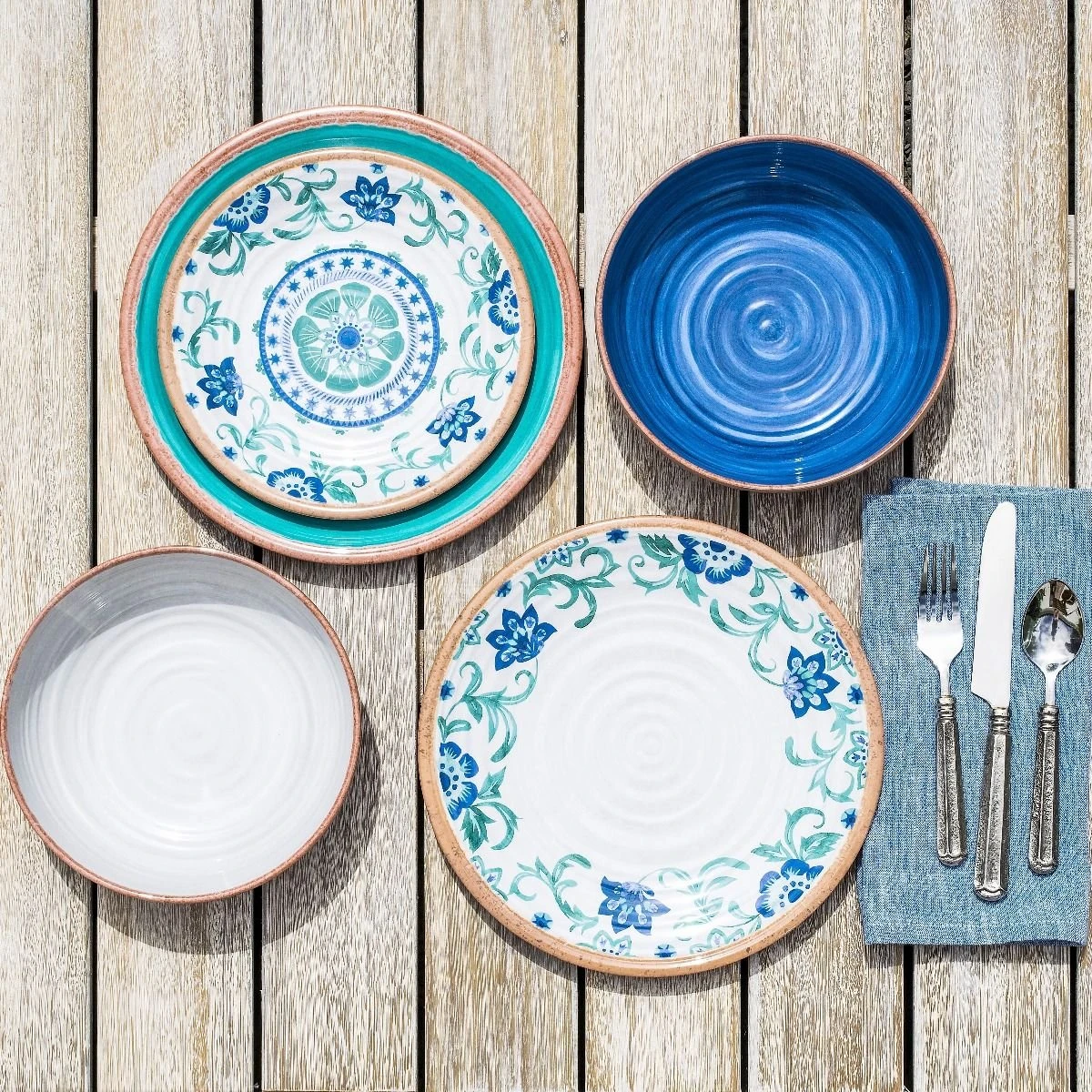 TarHong Melamine Tabletop 10.5" Round Dinner Plate | Rio Turquoise Floral 4 TarHong Melamine Tabletop 10.5" Round Dinner Plate | Rio Turquoise Floral - Image 2
