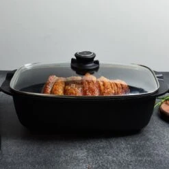 Swiss Diamond | XD Roaster With Lid - 13" X 8" (5.3 Quart) 10 Swiss Diamond | XD Roaster With Lid - 13" X 8" (5.3 Quart) -Kitchen Store xd61033c v10