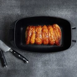 Swiss Diamond | XD Roaster With Lid - 13" X 8" (5.3 Quart) 11 Swiss Diamond | XD Roaster With Lid - 13" X 8" (5.3 Quart) -Kitchen Store xd61033cv3